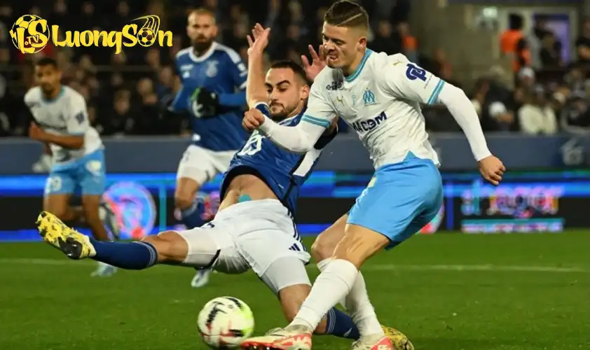 Strasbourg tự tin tiếp đón Marseille đang có phong độ không tốt.