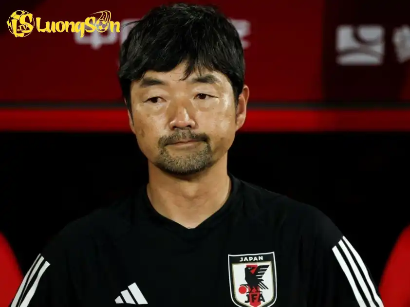HLV Nozomi Hiroyama đang rất tích cực cùng các học trò chuẩn bị cho VCK U17 World Cup 2025
