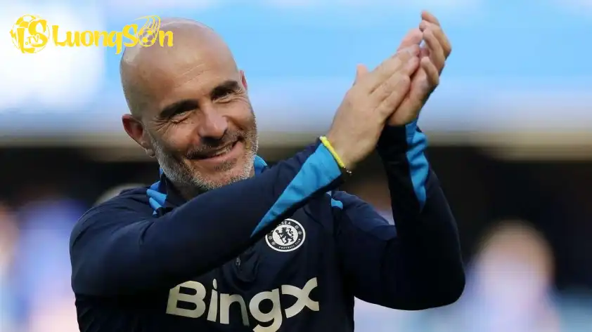 Ông cũng chia sẻ cảm xúc về việc giúp Chelsea giành được 2 danh hiệu