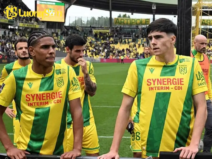 Nantes đang trải qua mùa giải đầy thách thức (Ảnh: Ligue 1)